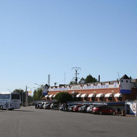 Hostal Santa Ana Madridejos Eksteriør bilde